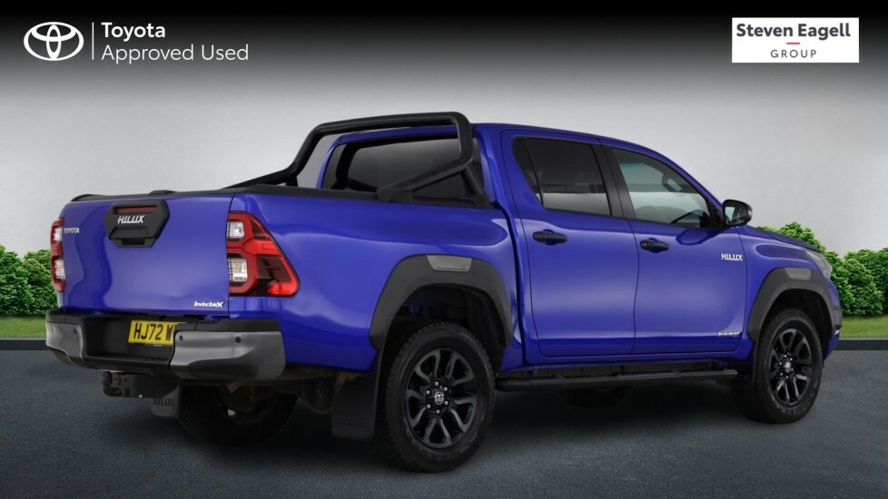 Toyota HILUX 2.8 D-4d Invincible X 4Wd Euro 6 Ss Blue #2