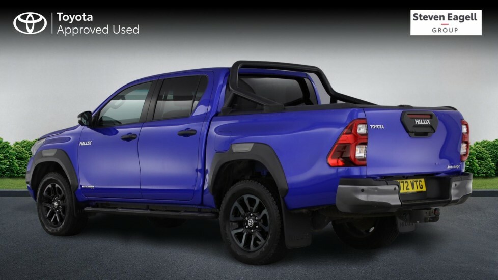 Toyota HILUX 2.8 D-4d Invincible X 4Wd Euro 6 Ss Blue #4