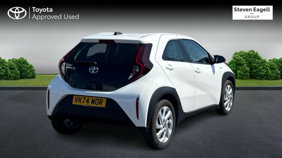 Toyota Aygo X 1.0 Vvt-i Pure X-shift Euro 6 Ss White #2