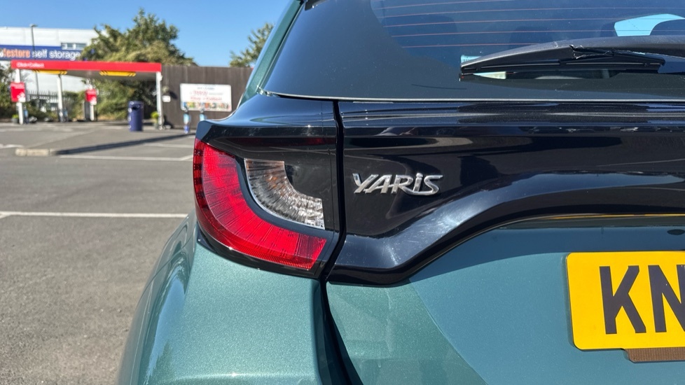 Toyota Yaris 1.5 Vvt-h Gr Sport E-cvt Euro 6 Ss  #21