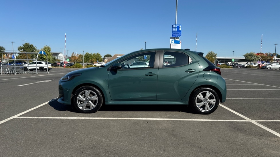 Toyota Yaris 1.5 Vvt-h Gr Sport E-cvt Euro 6 Ss  #24