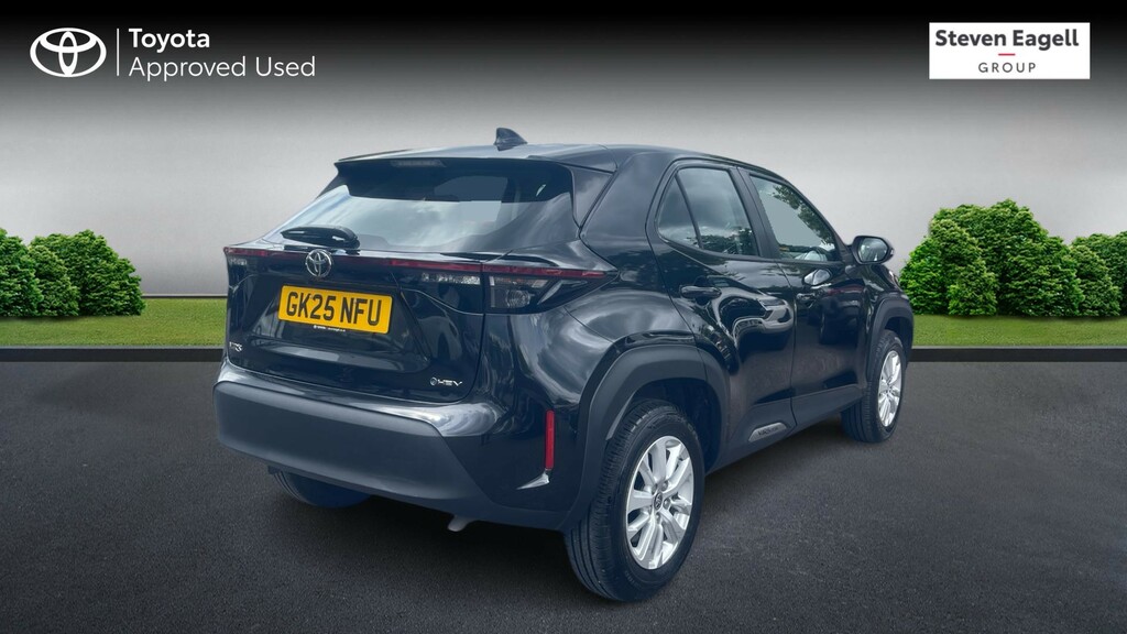 Toyota Yaris Cross 1.5 Vvt-h Icon E-cvt Euro 6 Ss Black #2