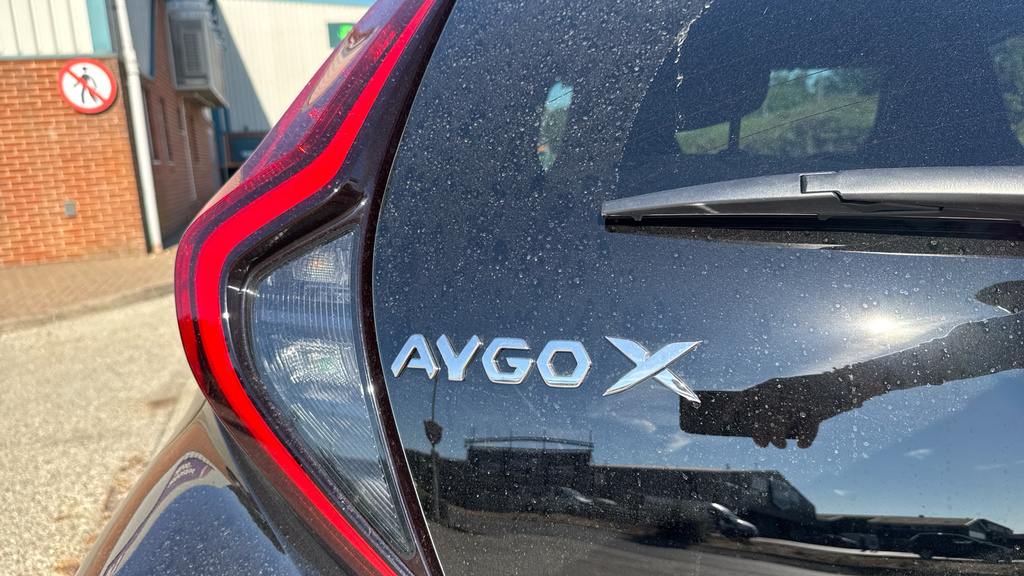 Toyota Aygo X 1.5H Gr Sport Hatchback Hybrid Cvt Euro Yellow #21