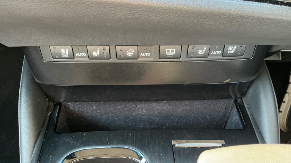 Lexus ES 2.5 300H Takumi Saloon Hybrid E-cvt Eur  #42