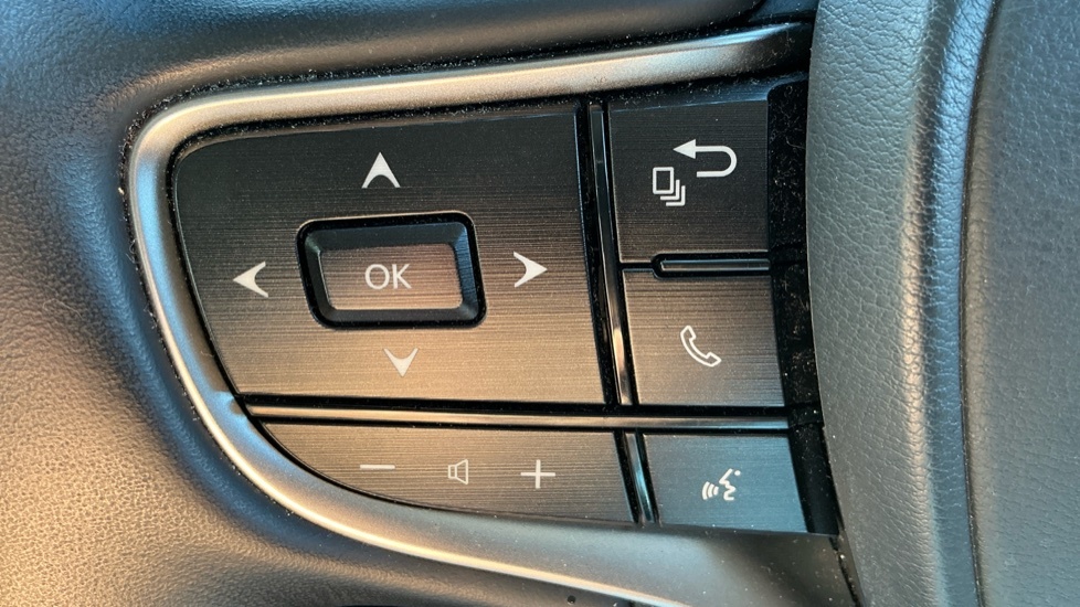 Lexus ES 2.5 300H Takumi Saloon Hybrid E-cvt Eur  #39