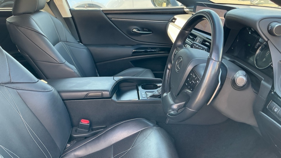 Lexus ES 2.5 300H Takumi Saloon Hybrid E-cvt Eur  #13