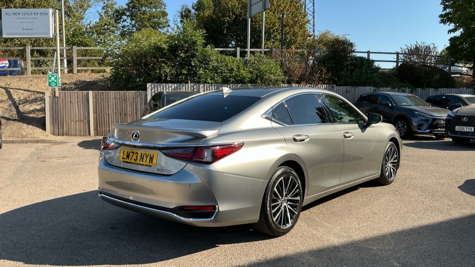Lexus ES 2.5 300H Takumi Saloon Hybrid E-cvt Eur  #26
