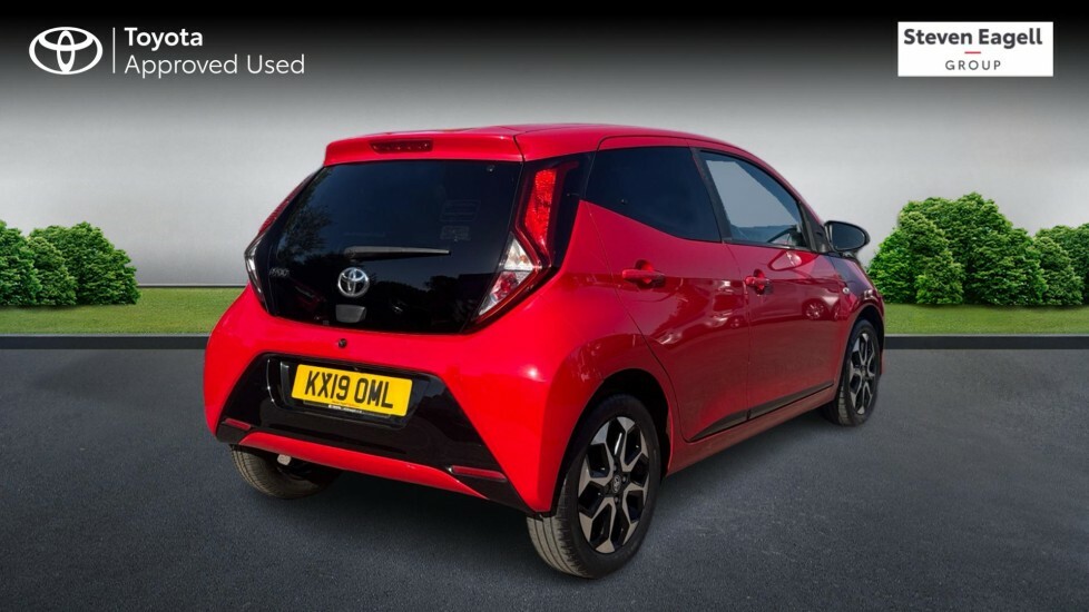 Toyota Aygo 1.0 Vvt-i X-trend Hatchback Euro Red #2