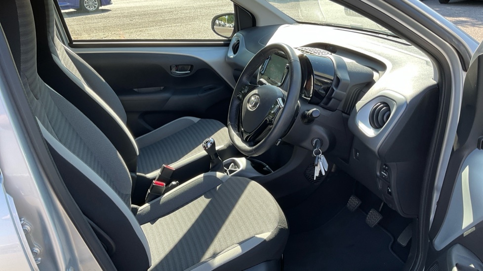 Toyota Aygo 1.0 Vvt-i X-trend Tss Grey #12