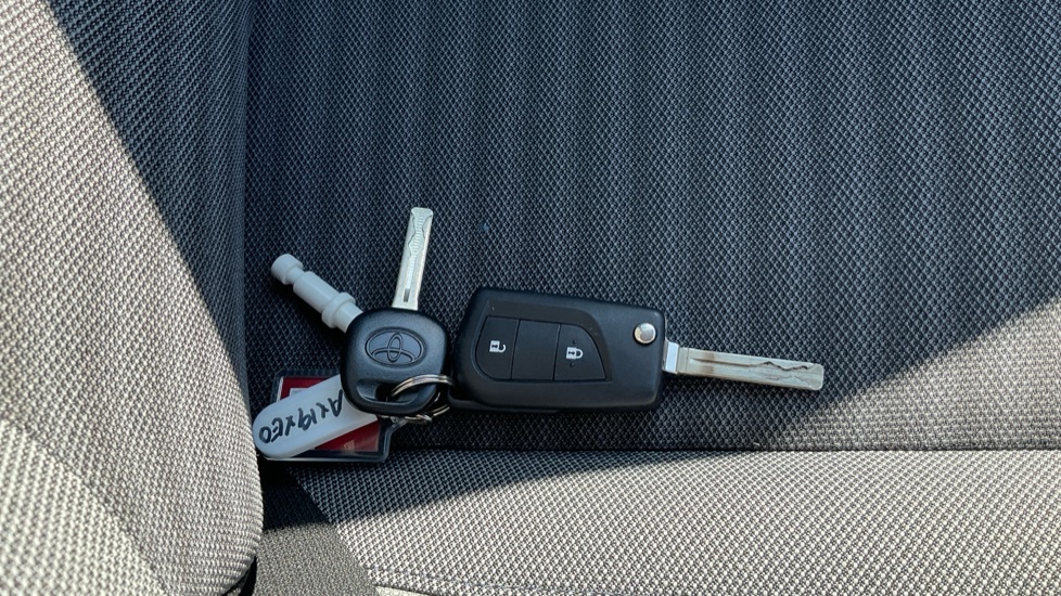Toyota Aygo 1.0 Vvt-i X-trend Tss Grey #28