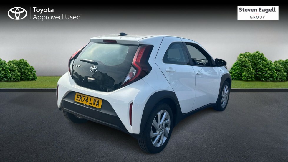 Toyota Aygo X 1.0 Vvt-i Pure Euro 6 Ss White #2