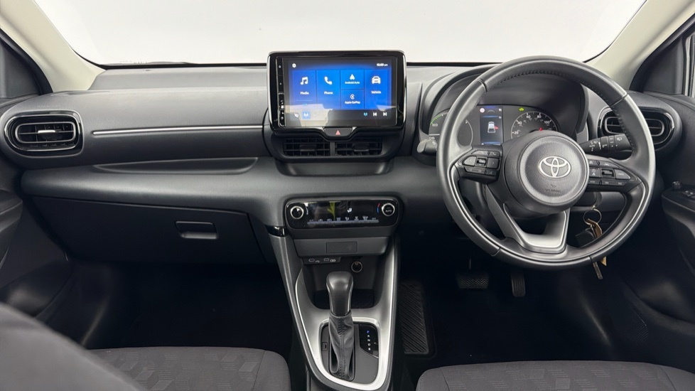 Toyota Yaris Yaris 1.5 Hybrid Icon Cvt White #6