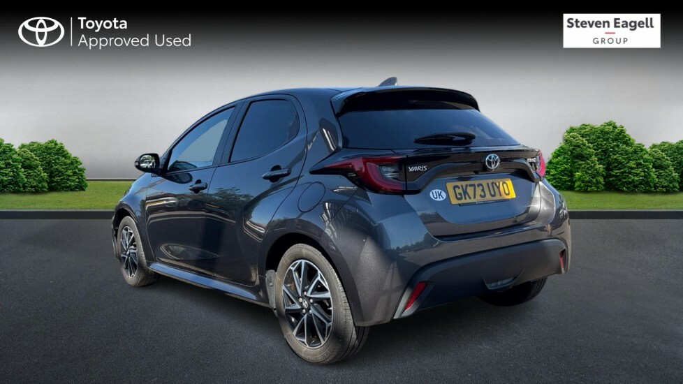 Toyota Yaris 1.5 Vvt-h Design E-cvt Euro 6 Ss Grey #4
