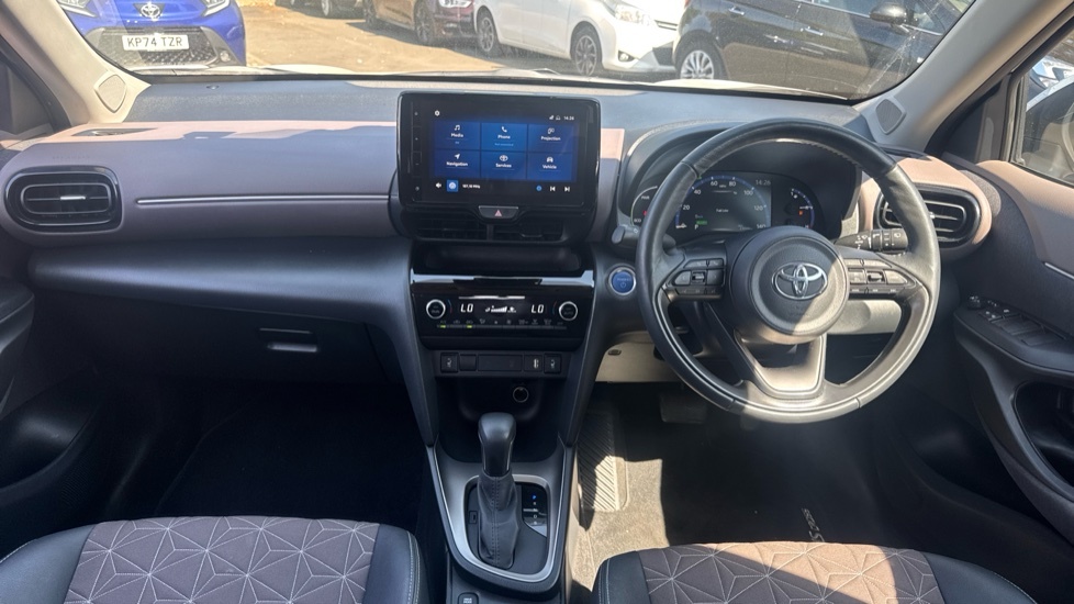 Toyota Yaris Cross 1.5 Vvt-h Excel Suv Hybrid E-cvt Euro 6 White #6