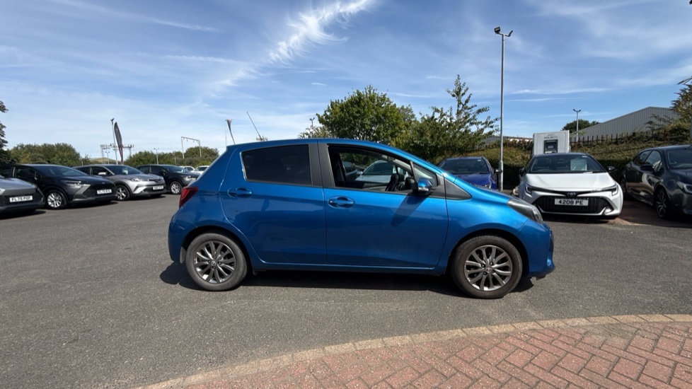 Toyota Yaris 1.33 Dual Vvt-i Design Euro 6 Grey #23