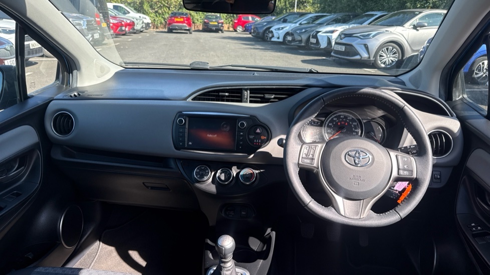 Toyota Yaris 1.33 Dual Vvt-i Design Euro 6 White #6