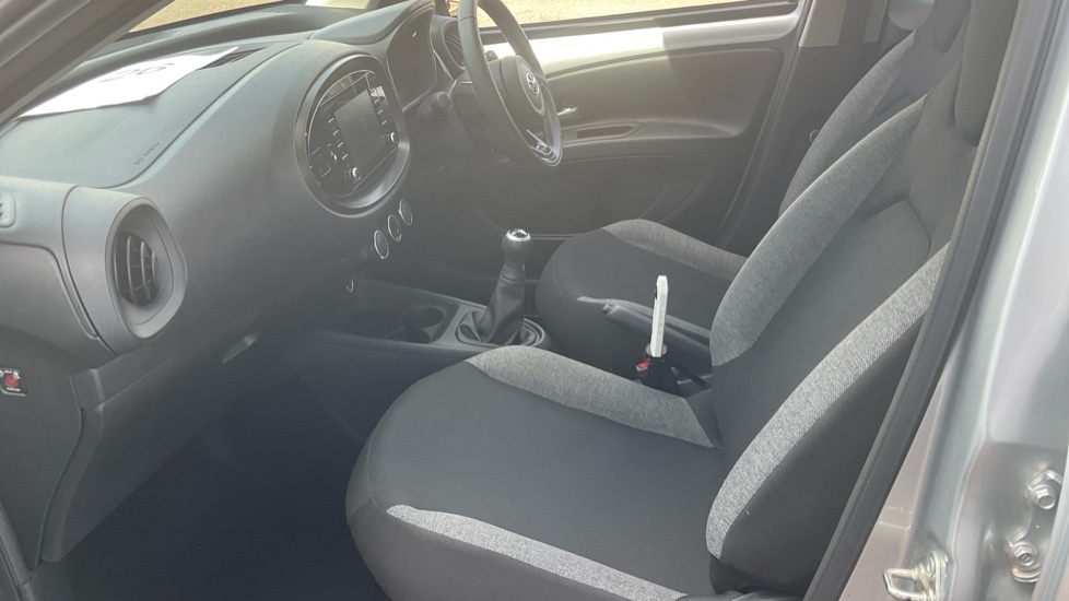 Toyota Aygo X 1.0 Vvt-i Pure Euro 6 Ss Silver #5