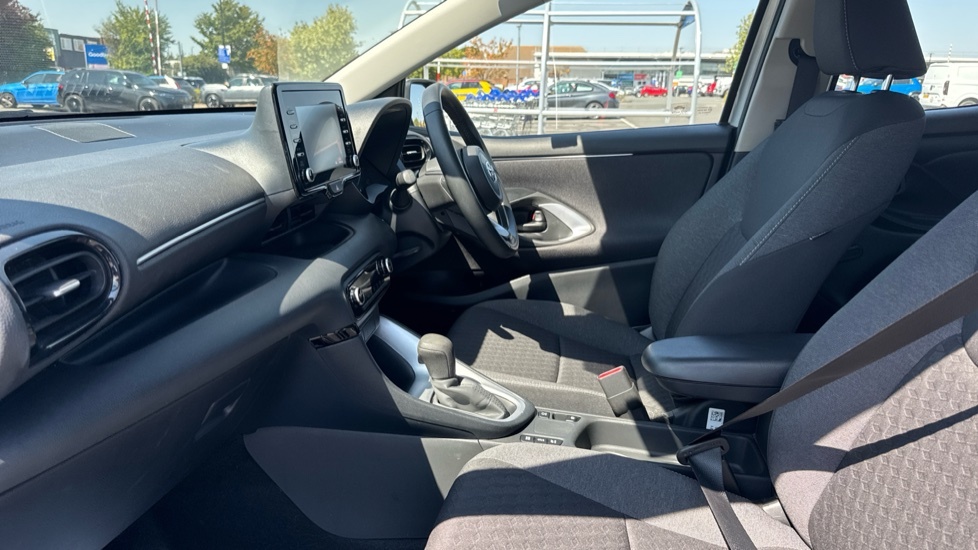 Toyota Yaris 1.5 Vvt-h Icon E-cvt Euro 6 Ss Silver #5