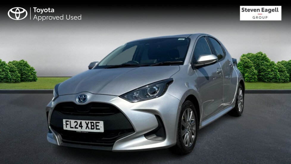 Toyota Yaris 1.5 Vvt-h Icon E-cvt Euro 6 Ss Silver #3