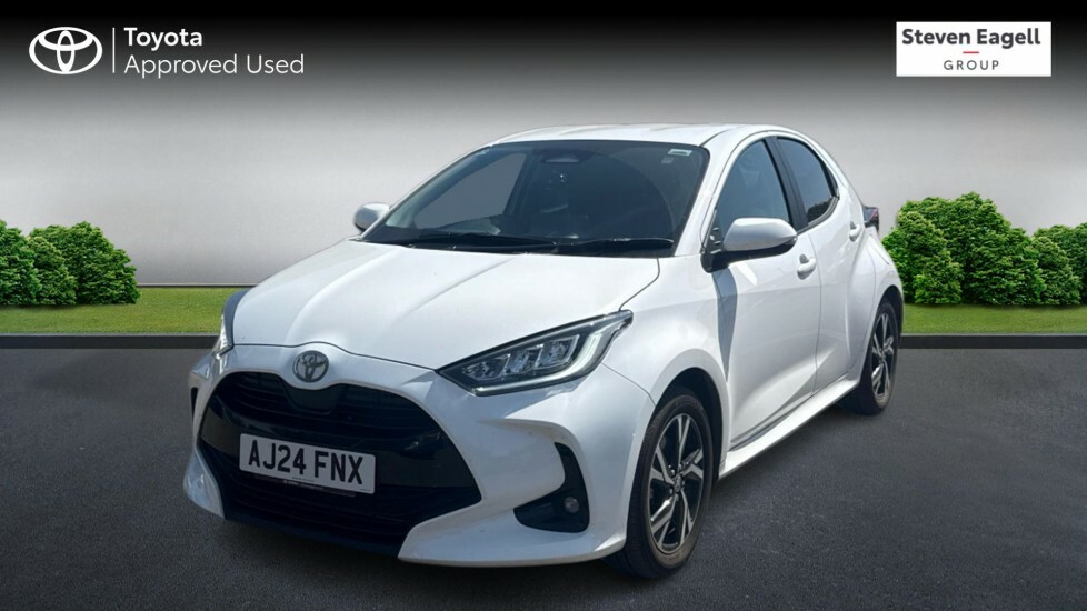 Toyota Yaris 1.5 Vvt-h Design Hatchback Hybrid E-cvt White #3