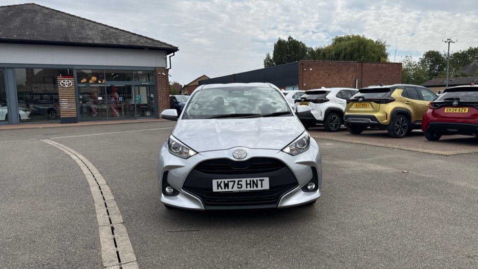 Toyota Yaris 1.5 Hybrid 130 Gr Sport Cvt #22