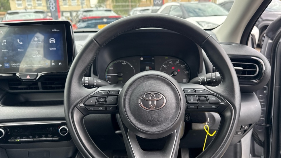 Toyota Yaris 1.5 Hybrid 130 Gr Sport Cvt #10