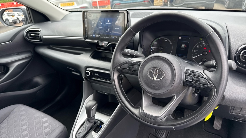 Toyota Yaris 1.5 Hybrid 130 Gr Sport Cvt #7