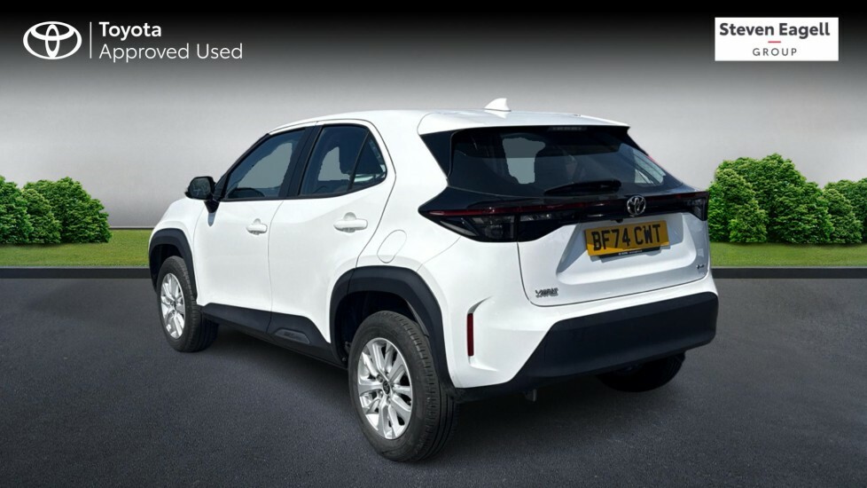 Toyota Yaris Cross 1.5 Vvt-h Icon E-cvt Euro 6 Ss White #4