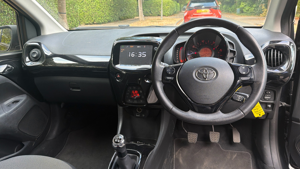 Toyota Aygo 1.0 Vvt-i X-press Euro 6 Black #6