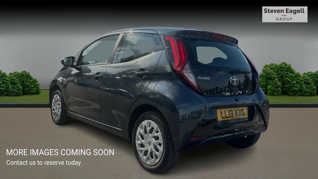 Toyota Aygo 1.0 Vvt-i X-play Euro 6 Grey #2