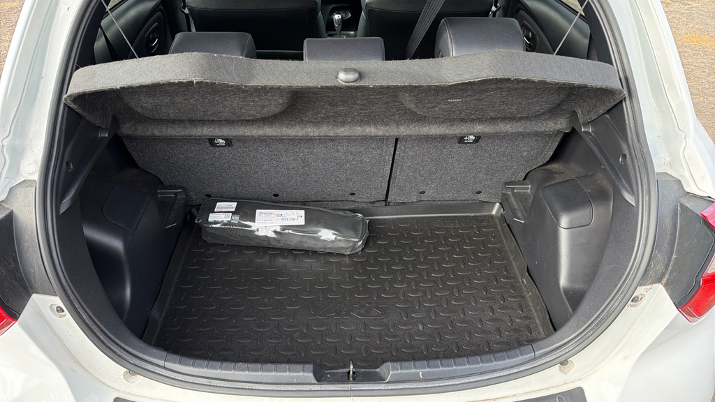 Toyota Yaris 1.5 Hybrid Y20 Cvt Bi-tone #13