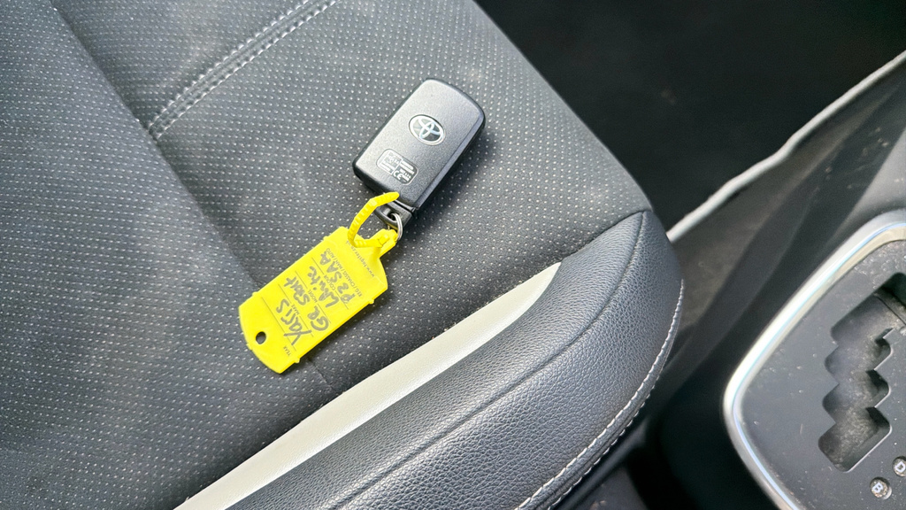 Toyota Yaris 1.5 Hybrid Y20 Cvt Bi-tone #28