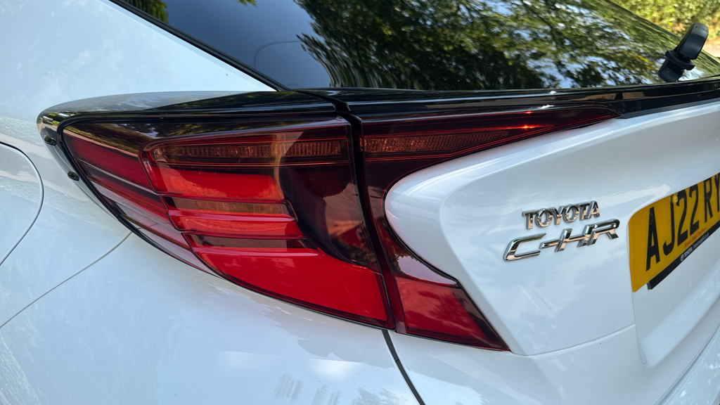 Toyota C-Hr 1.8 Vvt-h Design Cvt Euro 6 Ss Silver #21