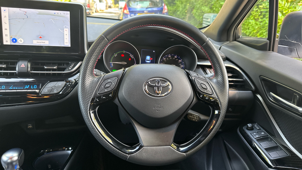 Toyota C-Hr 1.8 Vvt-h Design Cvt Euro 6 Ss Silver #7
