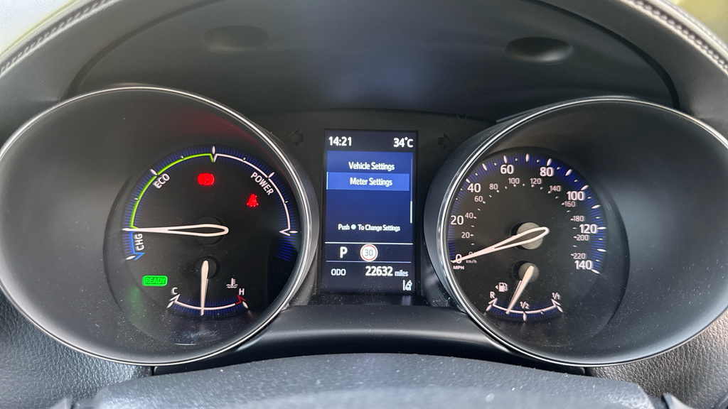 Toyota C-Hr 1.8 Vvt-h Design Cvt Euro 6 Ss Silver #11