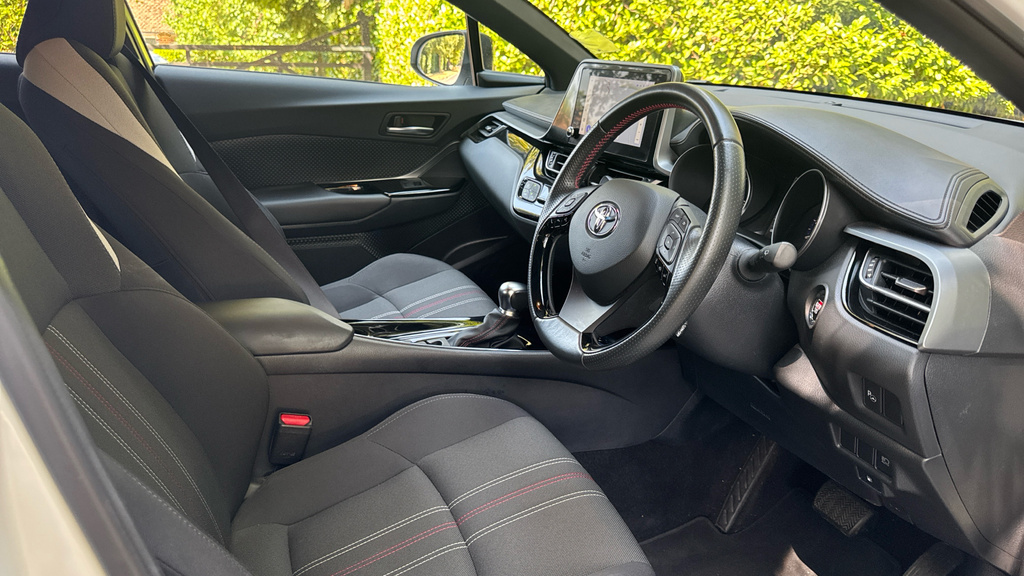 Toyota C-Hr 1.8 Vvt-h Design Cvt Euro 6 Ss Silver #12