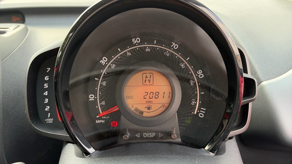 Toyota Aygo 1.0 Vvt-i X-trend Euro 6 Safety Sense White #11