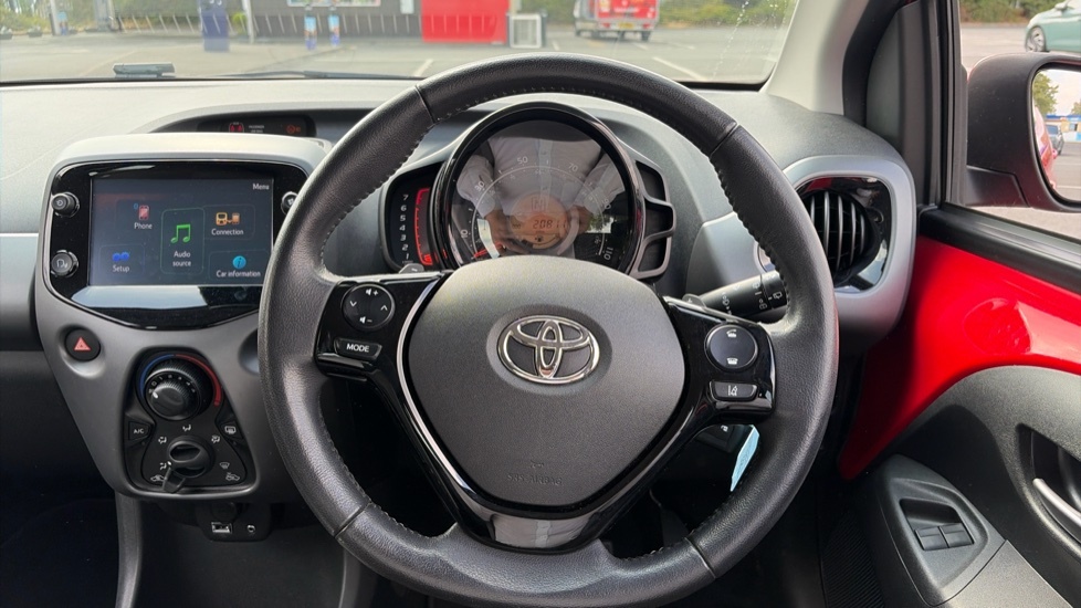 Toyota Aygo 1.0 Vvt-i X-trend Euro 6 Safety Sense White #7
