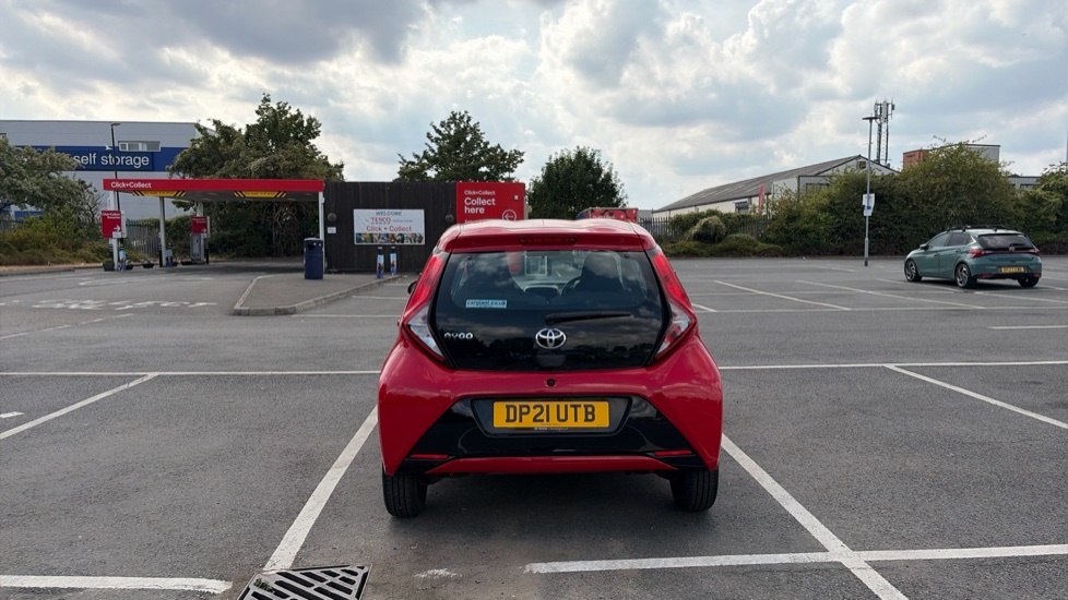 Toyota Aygo 1.0 Vvt-i X-trend Euro 6 Safety Sense White #26