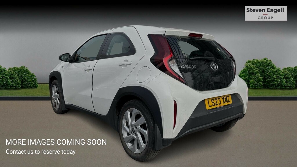 Toyota Aygo X 1.0 Vvt-i Pure Hatchback Euro 6 White #2