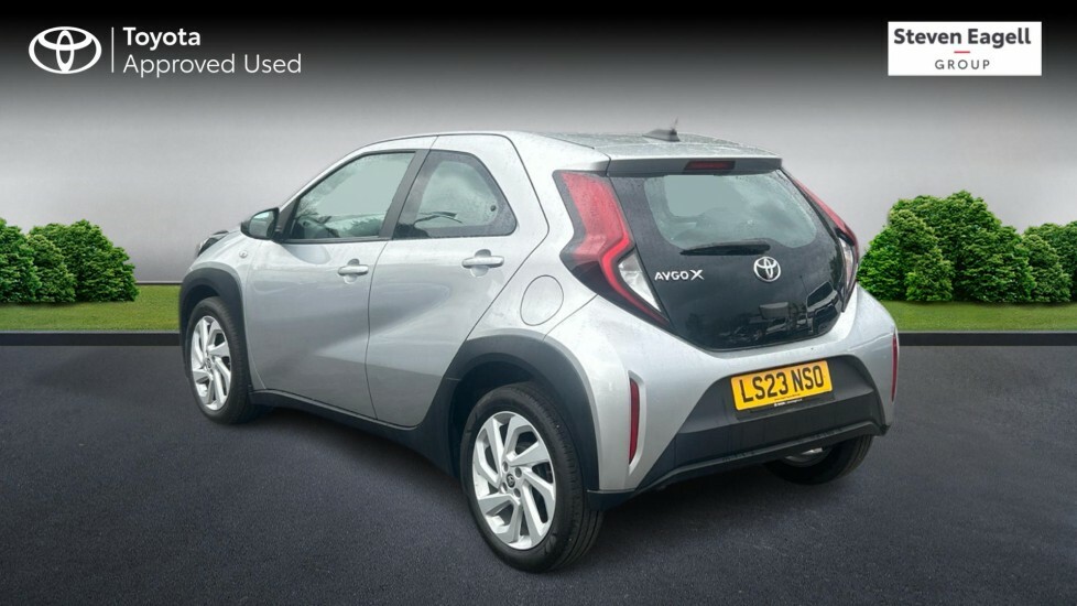 Toyota Aygo X 1.0 Vvt-i Pure Euro 6 Ss LS23NSO Silver #4