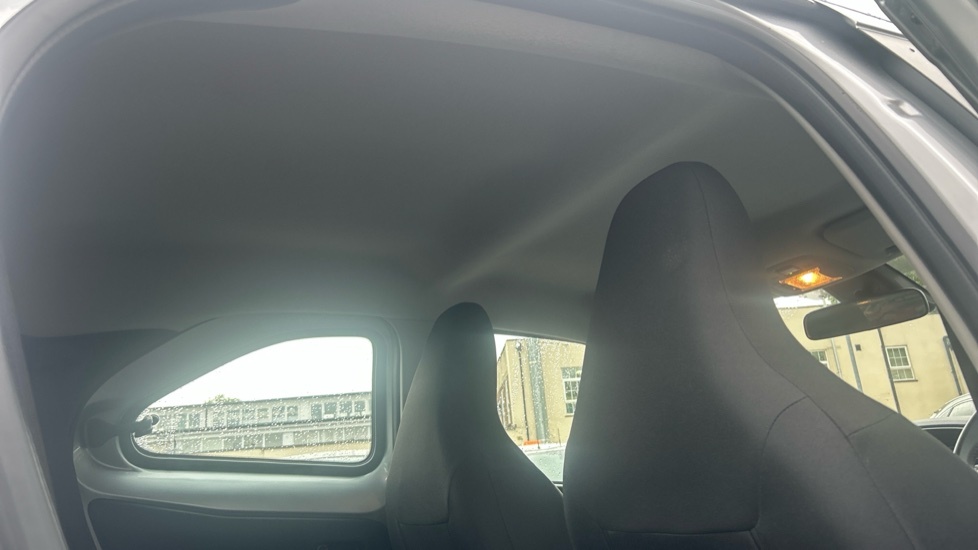 Toyota Aygo X 1.0 Vvt-i Pure Hatchback Euro 6 White #19