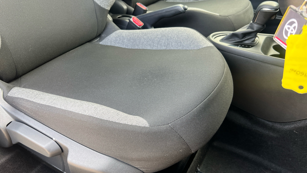 Toyota Aygo X 1.0 Vvt-i Pure Hatchback Euro 6 Silver #17