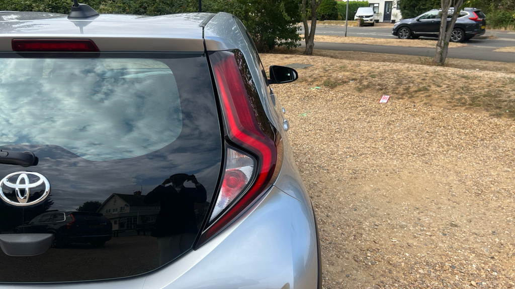 Toyota Aygo X 1.0 Vvt-i Pure Hatchback Euro 6 Silver #37