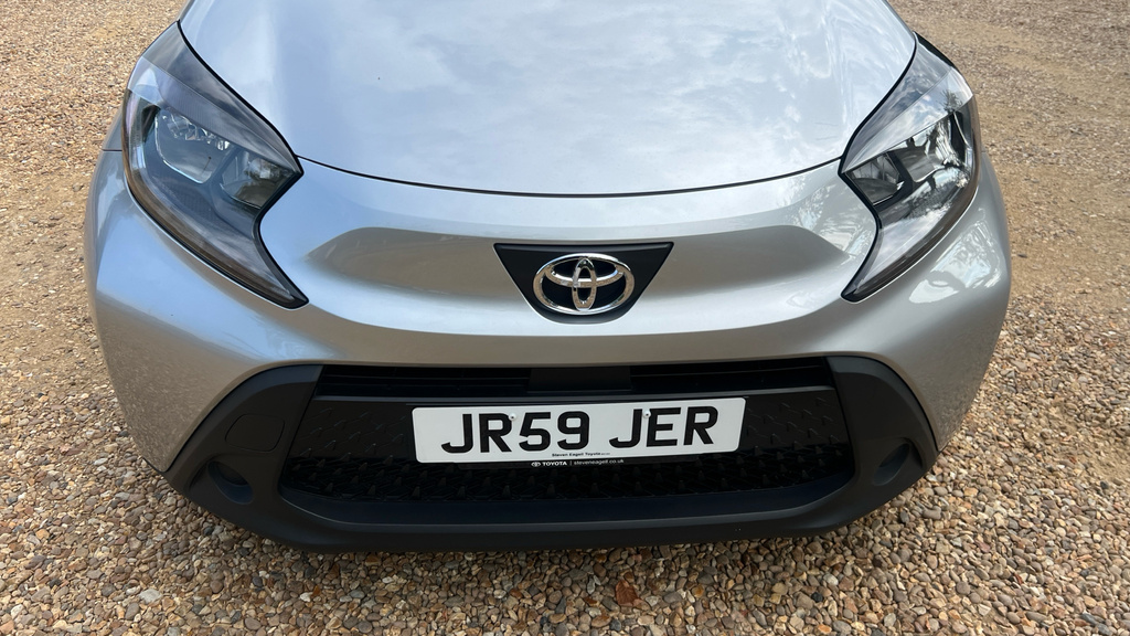 Toyota Aygo X 1.0 Vvt-i Pure Hatchback Euro 6 Silver #28