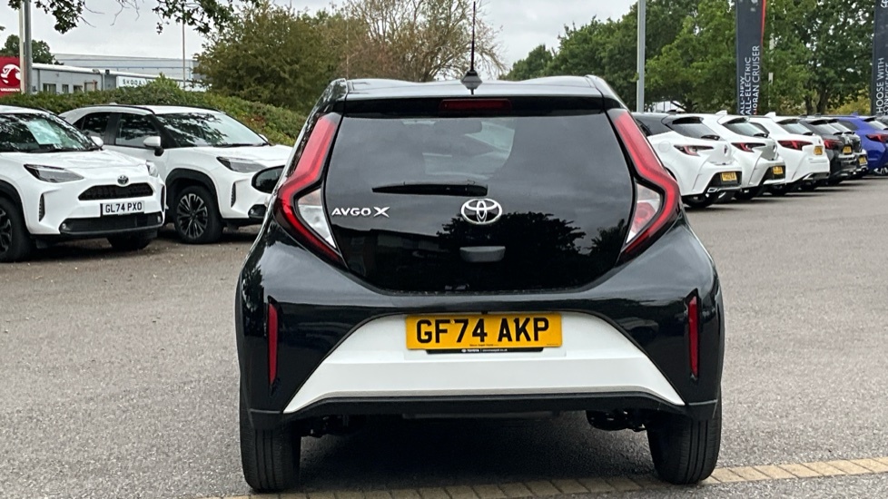 Toyota Aygo X Toyota Aygo X Pure Black #26