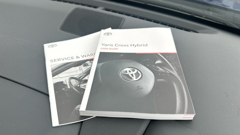 Toyota Yaris Cross 1.5 Vvt-h Design Suv Hybrid E-cvt Euro Black #27