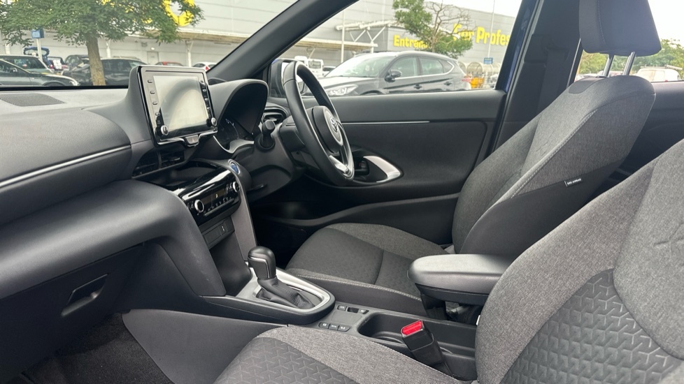 Toyota Yaris Cross 1.5 Vvt-h Design E-cvt Euro 6 Ss Blue #5