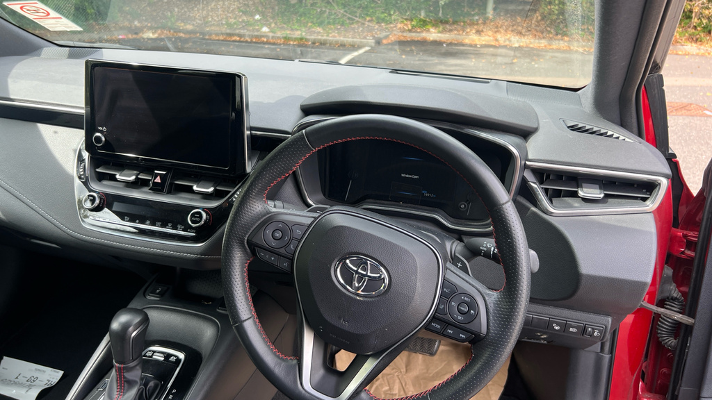 Toyota Corolla 2.0 Vvt-h Gr Sport Hatchback Hybrid Cvt Red #6