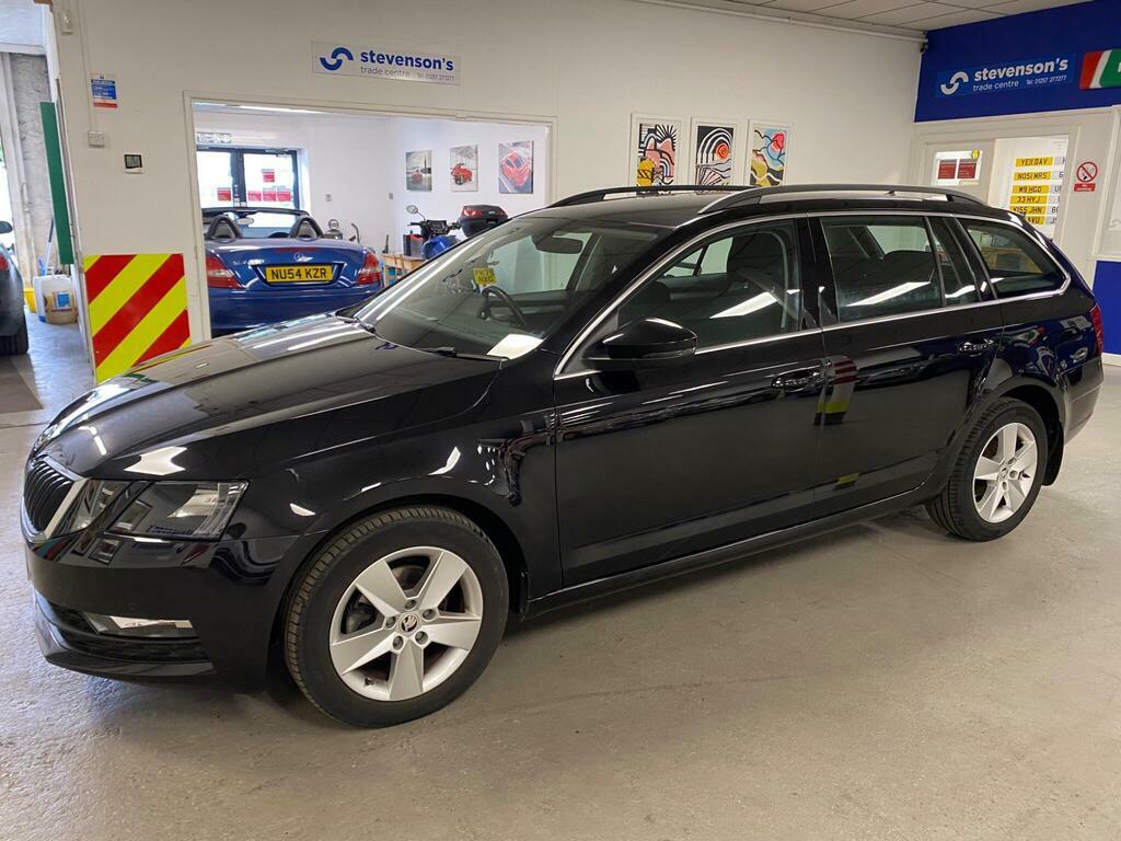 Skoda Octavia 1.6 Tdi Se Technology Euro 6 S S Black #6